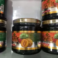 Светло -серый арбуз канталупа