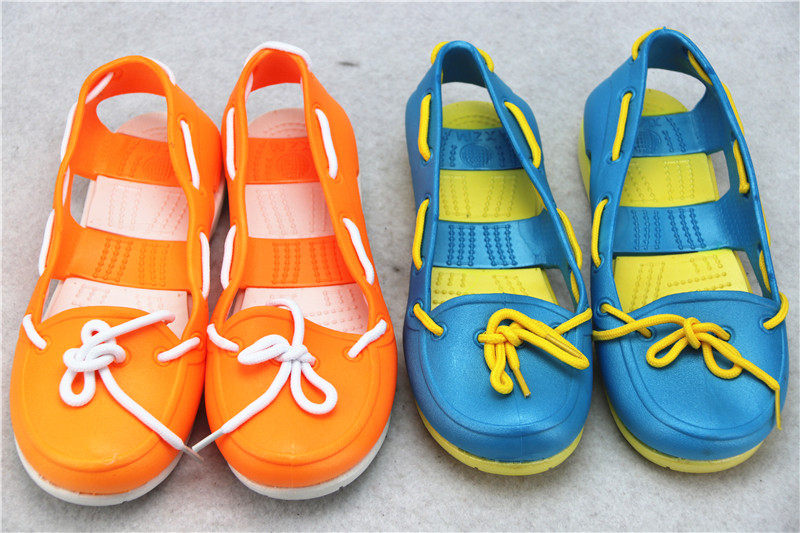 Summer Girls Plastic Soft Bottom New European and American Trend Fashion Mom Tourism flat-bottomed anti-slip, breathable and abrasion-resistant sandal sandals