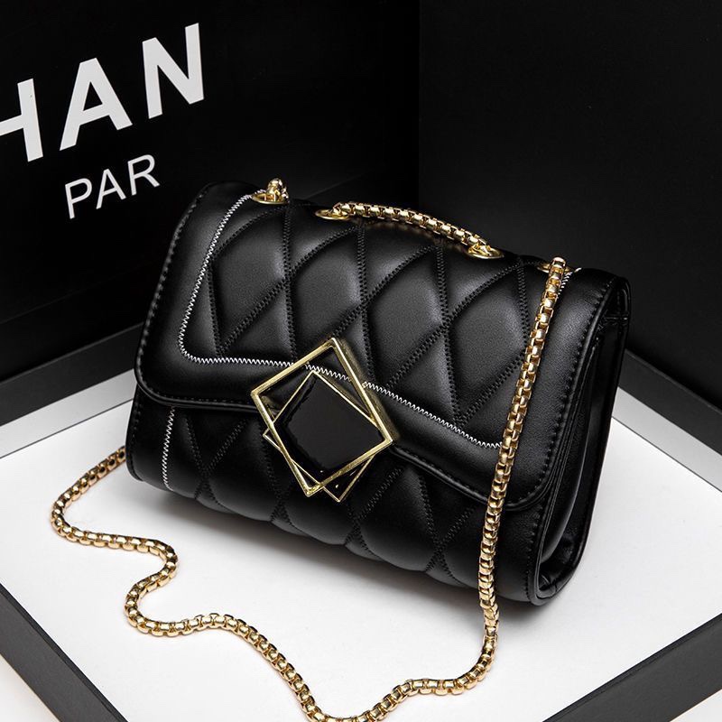 Light Luxury Crossbody Bag 2026 New Trendy Versatile Fashion Shoulder Bag Niche Casual Chain Women's Bag Light Luxury Crossbody Bag 2026 New Trendy Versatile Fashion Shoulder Bag Niche Casual Chain Women's Bag
