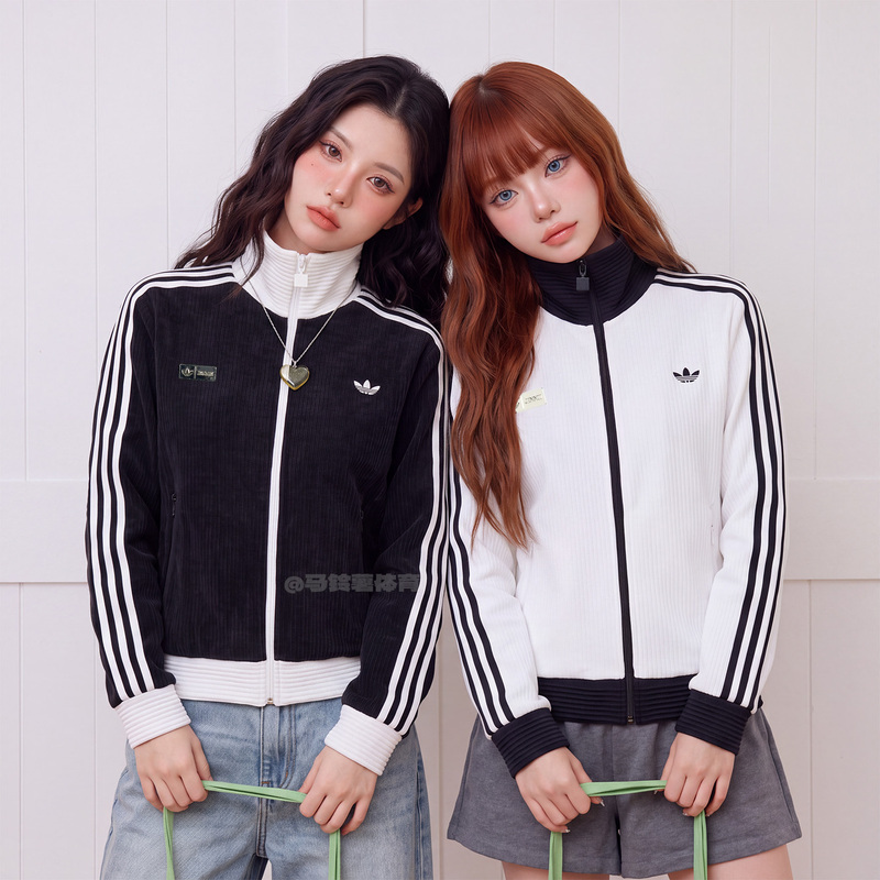 Adidas Jennie Collaboration Trefoil Knit Jacket Casual Sports New Black and White Unisex Model Ld8924