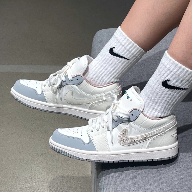 Nike Air Jordan 1m White Aj Women's Shoes 2025 New Sports Basketball Sneakers Ih7323-100