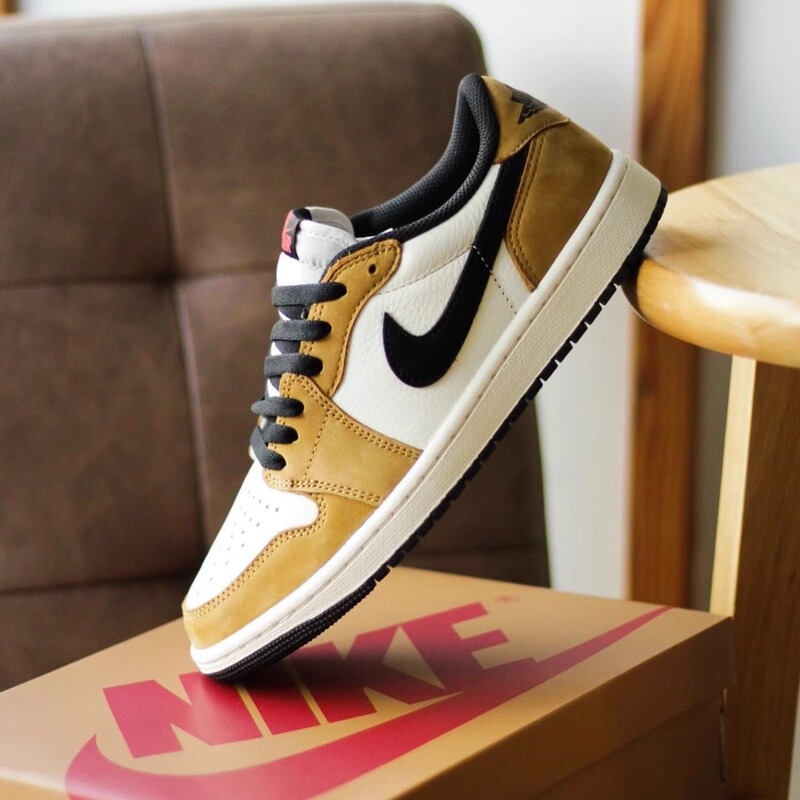 Nike Air Jordan 1 Aj1 Rookie Brown and White 2025 New Retro Sneakers for Men Cz0790-107