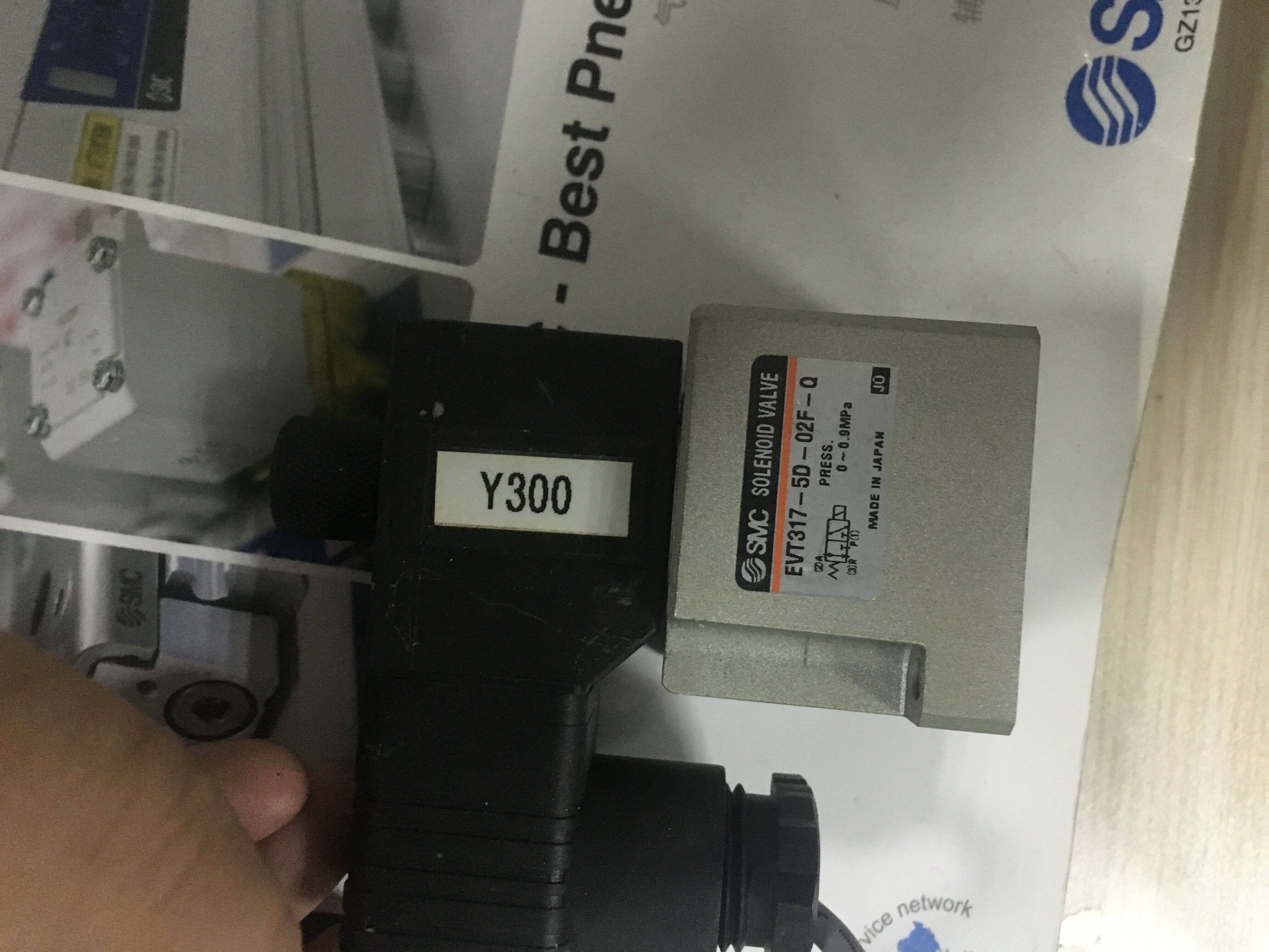 SMC original brand new solenoid valve EVT317-5D-02 socket type EVT317-5D-02F-Q DC24V