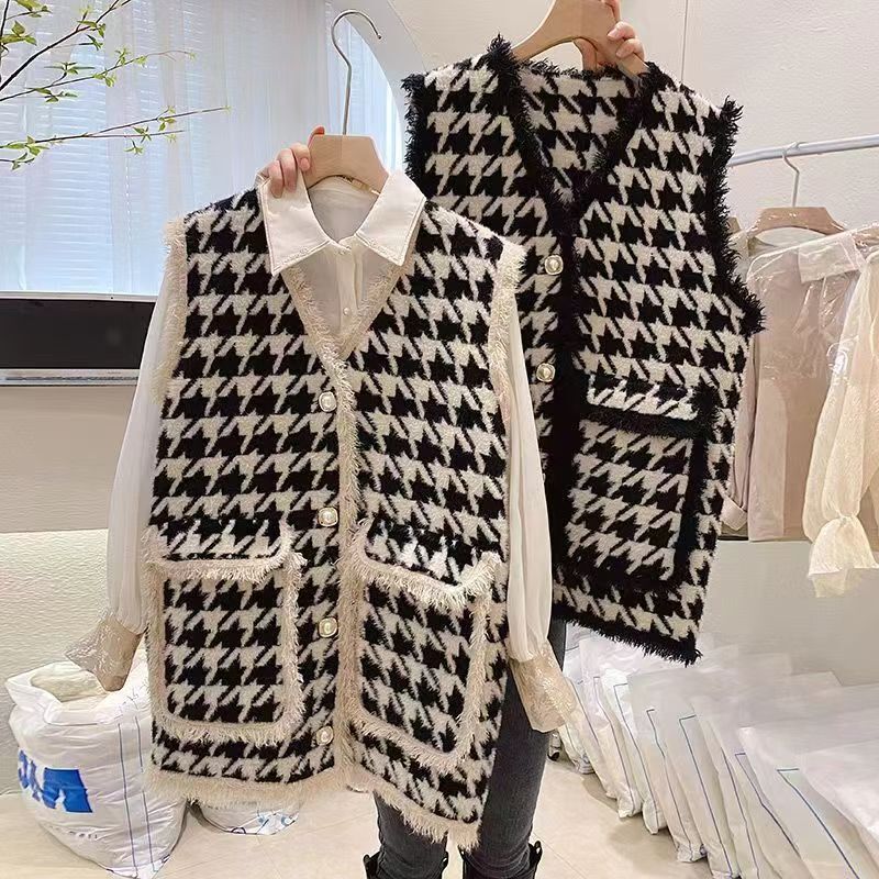 Plus-Size Vintage Chanel-Style Vest 2025 Spring and Autumn New Thin Coat Fashionable Houndstooth Waistcoat Top
