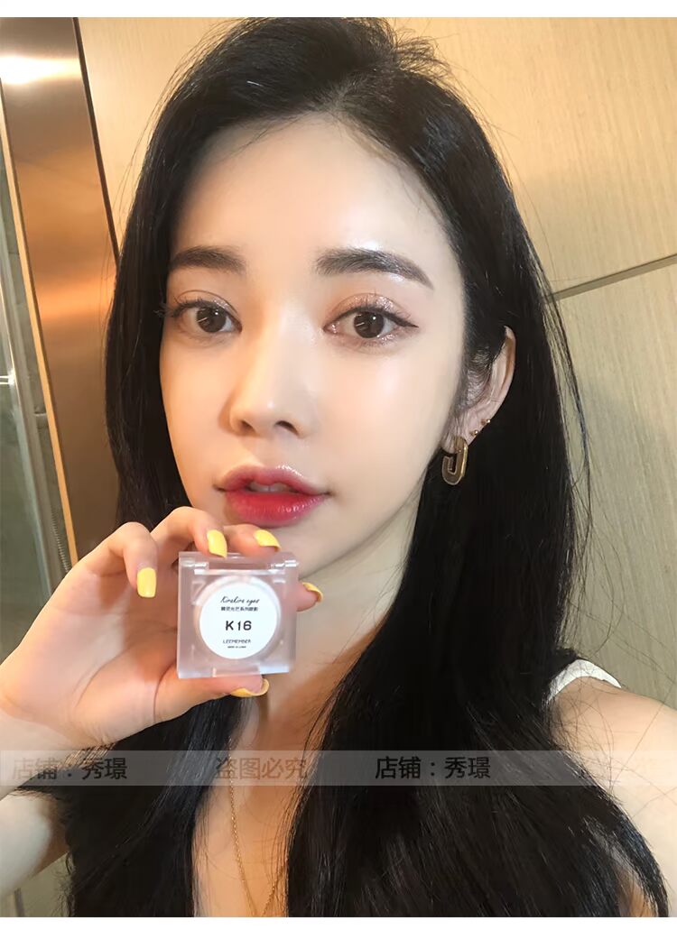 Xiu Yanman Meng bóng mắt đơn sắc k19 long lanh bột sequin tấm nhỏ chẵn lẻ siêu lửa ánh sáng ngọc trai khoan flash flash sáng - Bóng mắt ộ phấn mắt