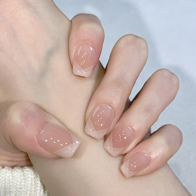 Handmade French-Style Nail Stickers in Nude Color, Short-Length Wearable Nails, 2026 New Model, Extremely Beautiful and High-End, Perfect for Summer Wedding Photos