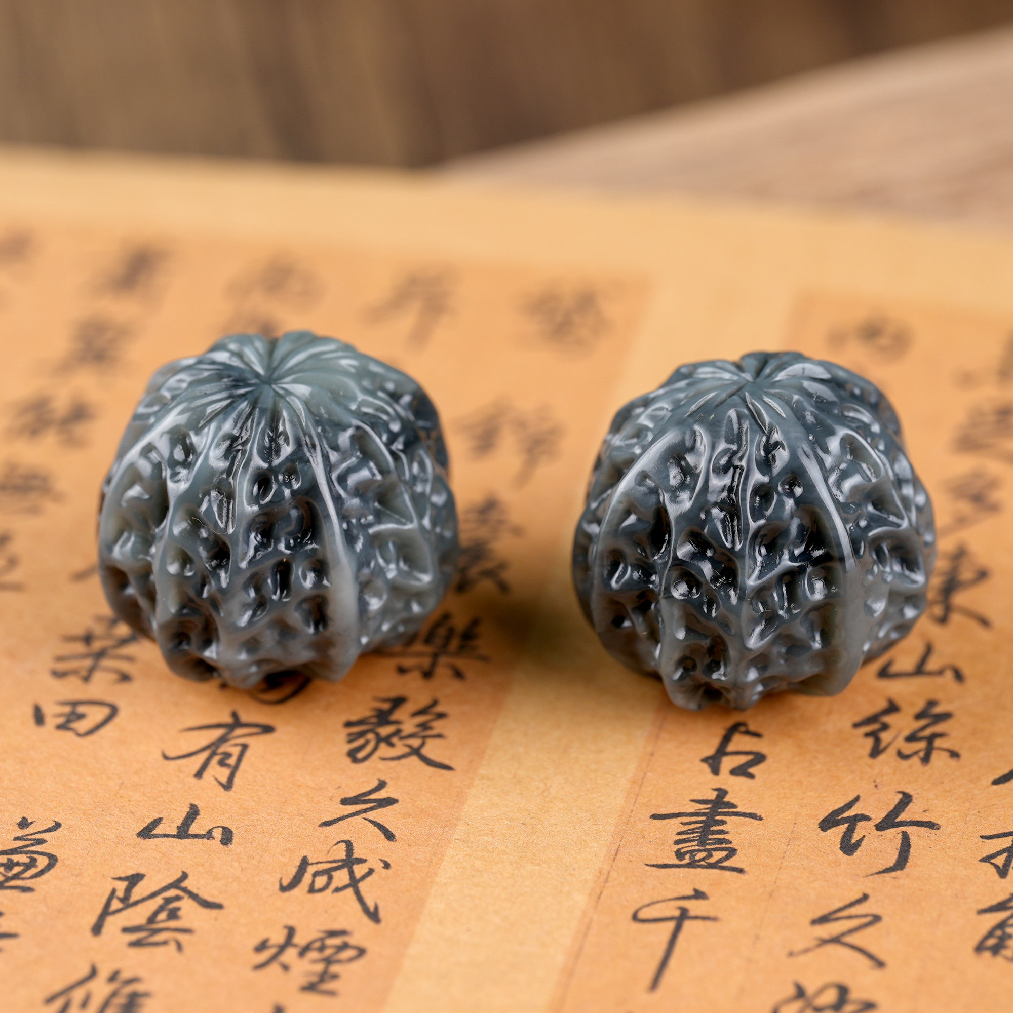 特別出品 和田白玉 蝉手把件 文玩（玉蝉：生命延续的象征-琢艺轩