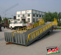 Mobile fixed hydraulic boarding bridge forklift Bridge loading and unloading platform lift platform stage