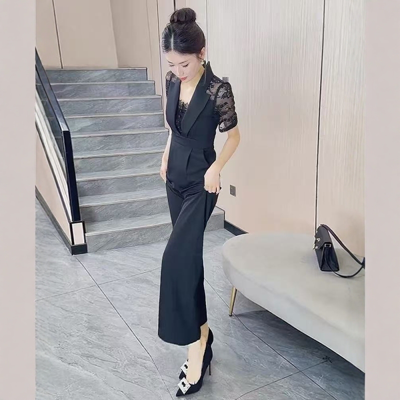 Elegant and Classy Jumpsuit for Women, Summer 2026 New Style, Waist-Cinching, Slimming, Fashionable One-Piece Pants Elegant and Classy Jumpsuit for Women, Summer 2026 New Style, Waist-Cinching, Slimming, Fashionable One-Piece Pants