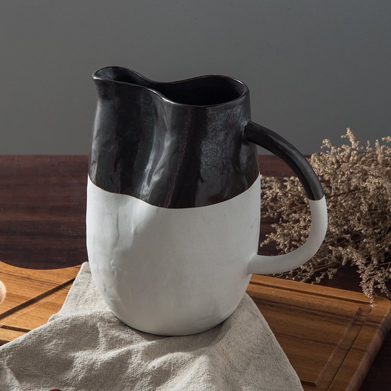 Creative Japanese art ceramic tableware portfolio suit irregular milk pot of cold water bottle coffee cups and saucers household the teapot