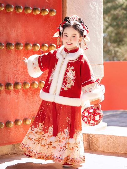 女童明制红色古风汉服2026新款秋冬厚款儿童喜庆中国风拜年服套装