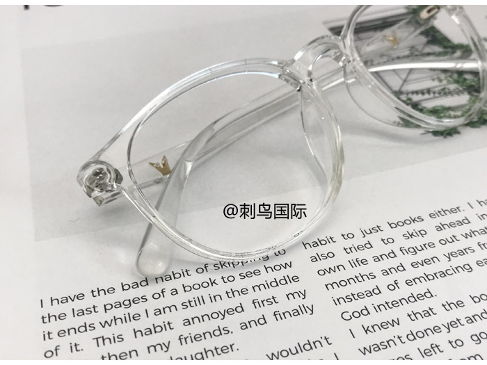 Thoải mái trong suốt kính khung nam và nữ thủy triều Hàn Quốc Harajuku trắng không gây dị ứng siêu nhẹ toàn khung cận thị kính phẳng kính đổi màu
