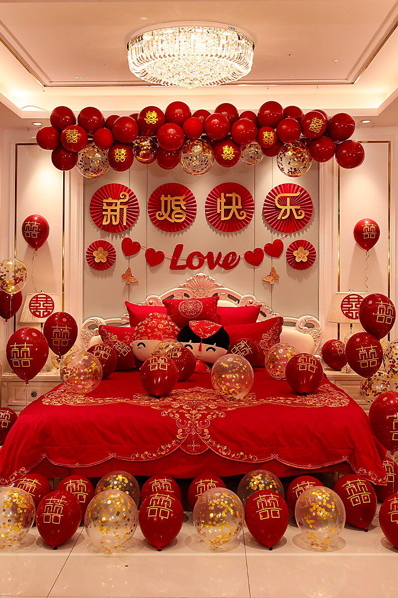 Set of advanced sense of the woman's wedding room layout of the mother's home simple and generous man's wedding thing wall decoration