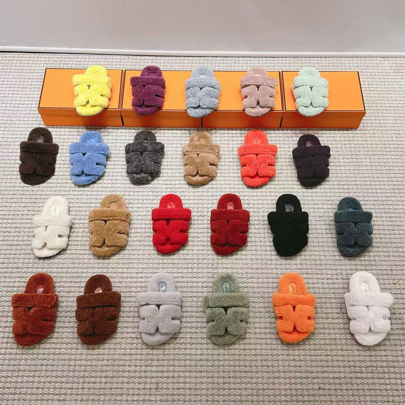 2026 Autumn/Winter New Style Two-Joe Velcro Flat Thick-Soled Genuine Leather Teddy Wool Slippers for Women 2026 Autumn/Winter New Style Two-Joe Velcro Flat Thick-Soled Genuine Leather Teddy Wool Slippers for Women