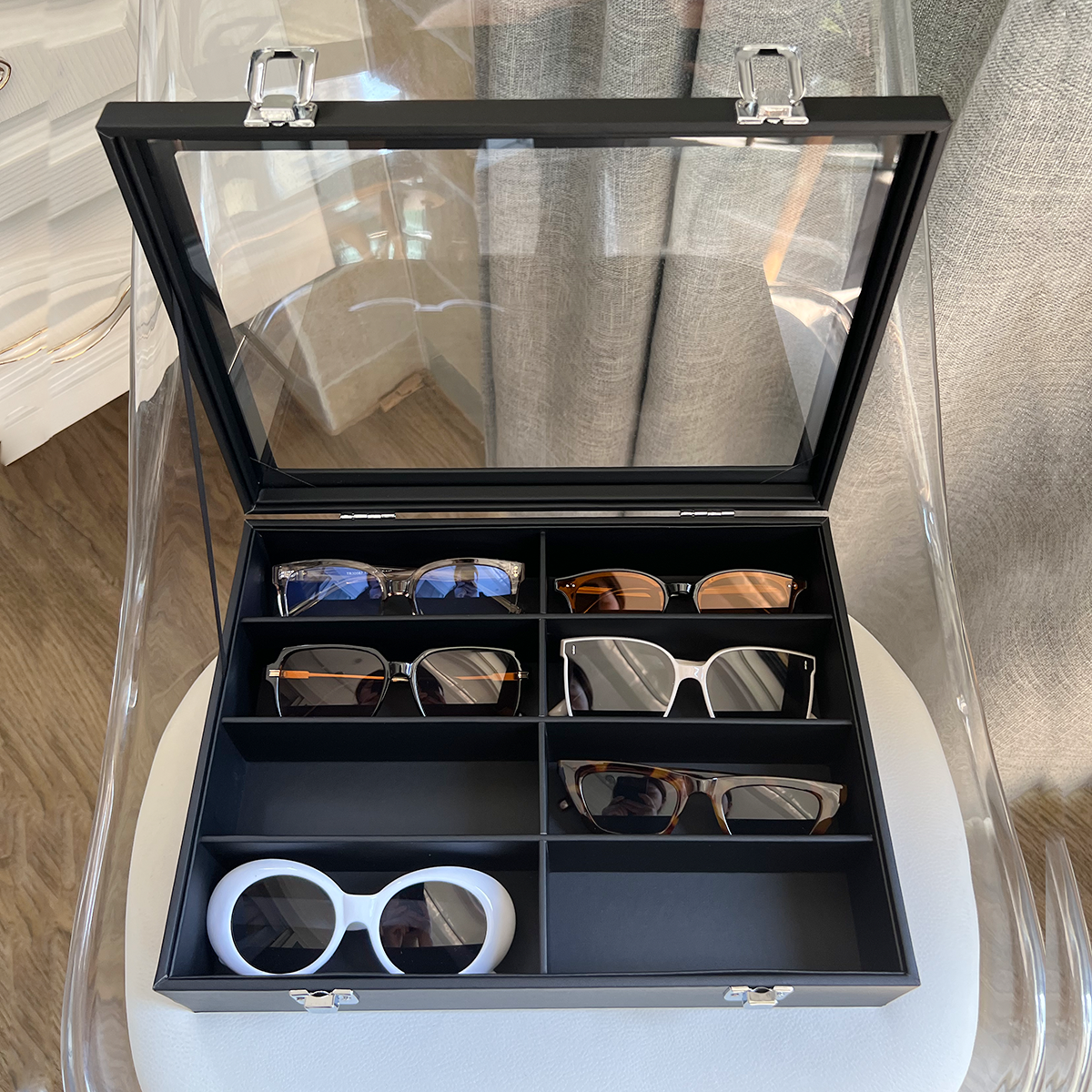 Premium Transparent Glass Cover Glasses Storage Box Black Leather Flannel Dog Large Capacity Sunglasses Display Stand