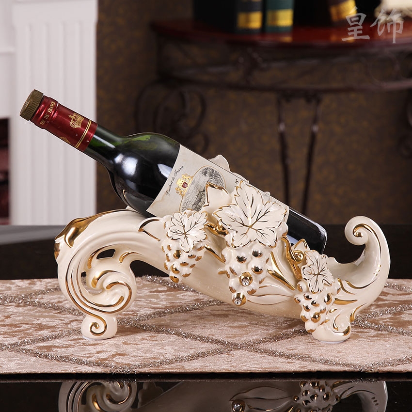 Imperial European-style ceramic wine rack decoration creative ceramic bottle rack living room wine cabinet practical soft decoration