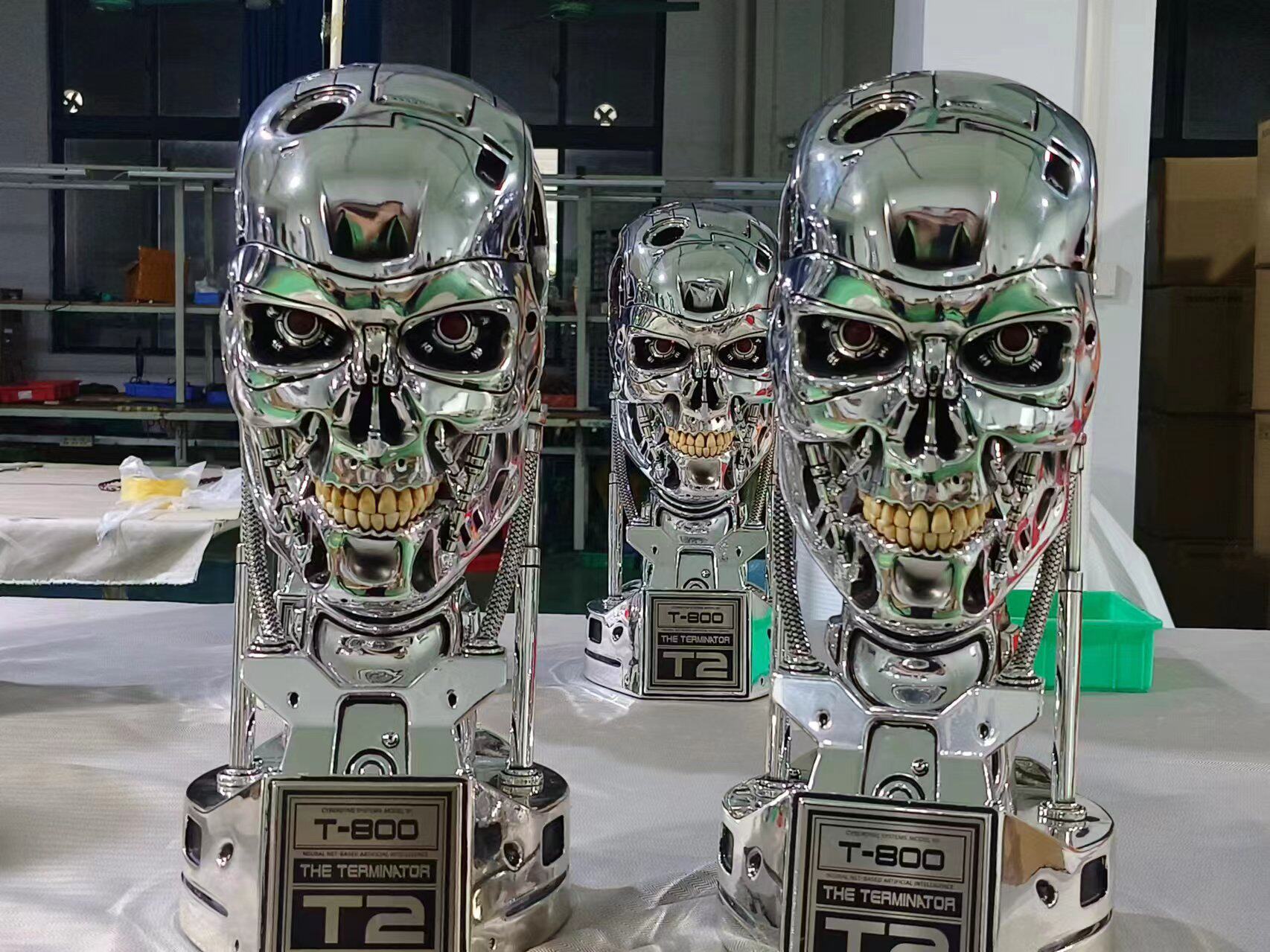 The Terminator T800 1:1 MODEL 101 T800 LIFE SIZE STATUE | eBay