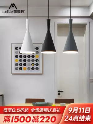 Dining room lamp chandelier modern simple Nordic three-head Iron dining room lamp bedside lamp personality fashion bar lamp