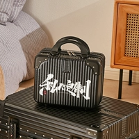 Справа -л/пианино черный