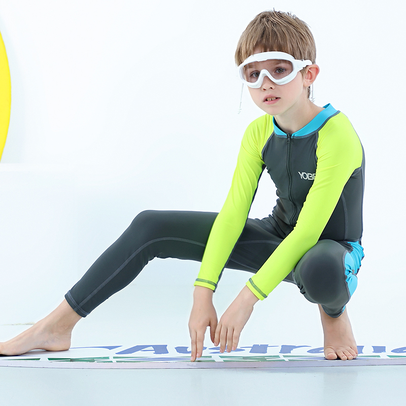 Children's one-piece swimsuit boy sunscreen diving suit 2021 New Baby swimsuit middle child long sleeve swimsuit