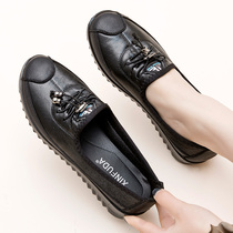 Spring and autumn new mother shoes soft bottom comfortable leisure middle-aged leather shoes middle-aged womens shoes flat non-slip old grandmother