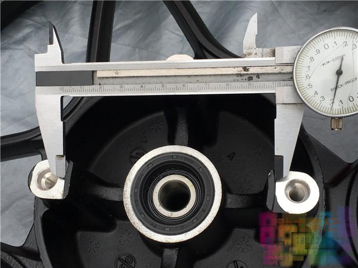 Gió xuân CF150-2A / 2C vành sau vành thép làm mát bằng nước đêm 150 xe máy bánh sau lốp mới rộng - Vành xe máy vành xe lốp không săm