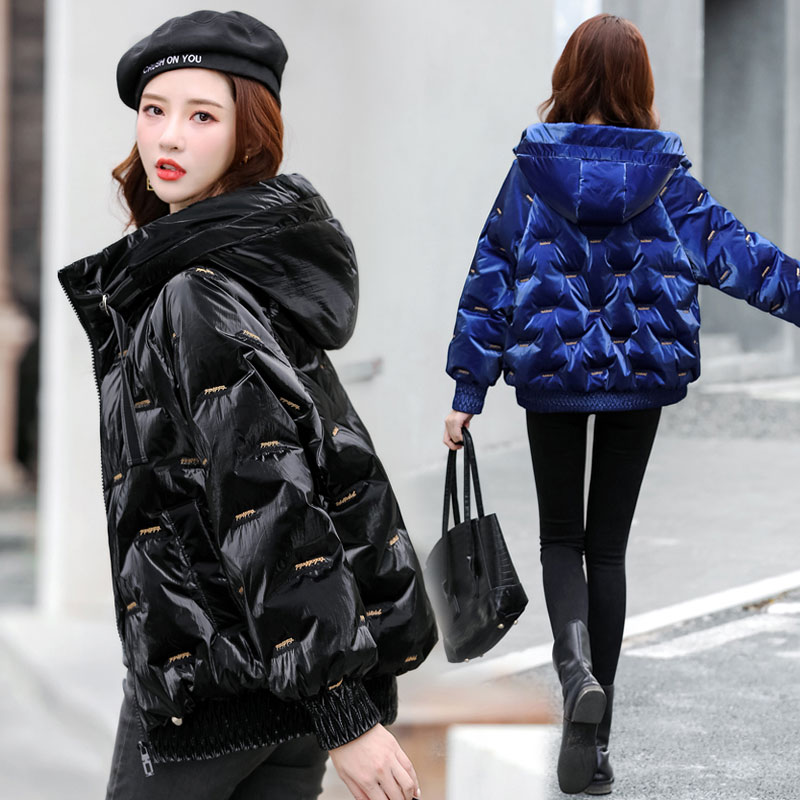 Bright face down clothes women's short winter 2020 new Korean fashion ins white duck down small thick coat tide