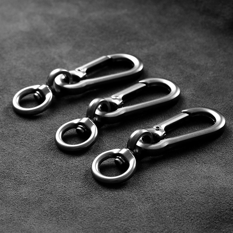 Key buckle belt hanging buckle men's car key chain pendant waist hanging minimalist circle ring personality creative lock spoon buckle