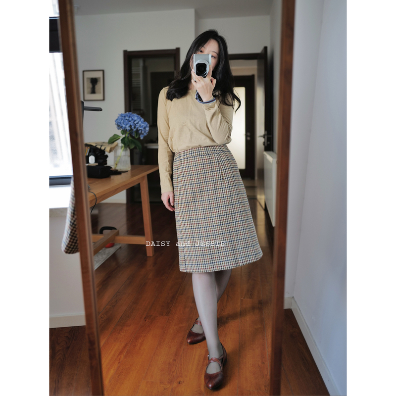 Sonoma River Harris All-Wool Houndstooth Multi-Panel High-Waisted Skirt Harristweed