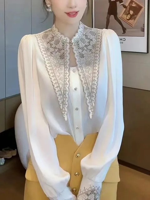 Korean version temperament ladies embroidery pointed collar shirt women 2023 spring and summer new small fragrance style simple casual all-match