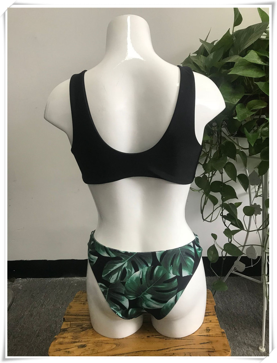 2018 mới rượu vang châu Âu và đỏ ngực thắt nút lá in bikini nữ cảm giác chia áo tắm bikini Bikini Quyến Rũ Gợi Cảm 