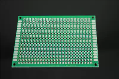 Tin spray board High quality green oil board universal board experimental board hole board PCB board width 5x7cm Single price