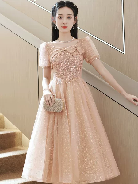 Товары от 花婕妤礼服管