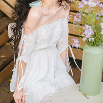 2022 Summer White Seaside Holiday Skirt Snowspun lined Shoulder Beach Dress Short of Breasted Shoulder and Skirt Woman in a dress