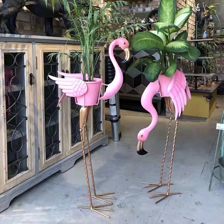 Light luxury flower stand outdoor flower box flower pot Nordic net red iron flamingo decoration window large flower pot courtyard waterscape