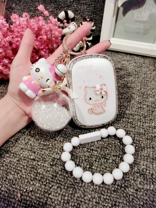 Phim hoạt hình dễ thương mèo kt sạc kho báu táo 6s Andrew phổ thông mini hellokitty điện thoại di động dễ thương cô gái - Ngân hàng điện thoại di động