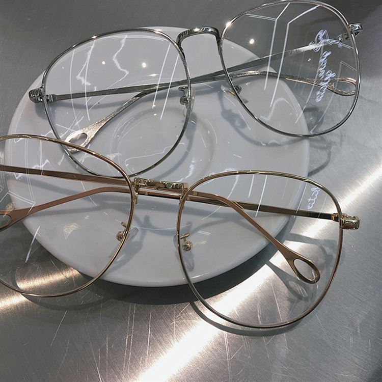 Montures de lunettes OTHER   en Alliage cuivre-nickel - Ref 3139063 Image 1