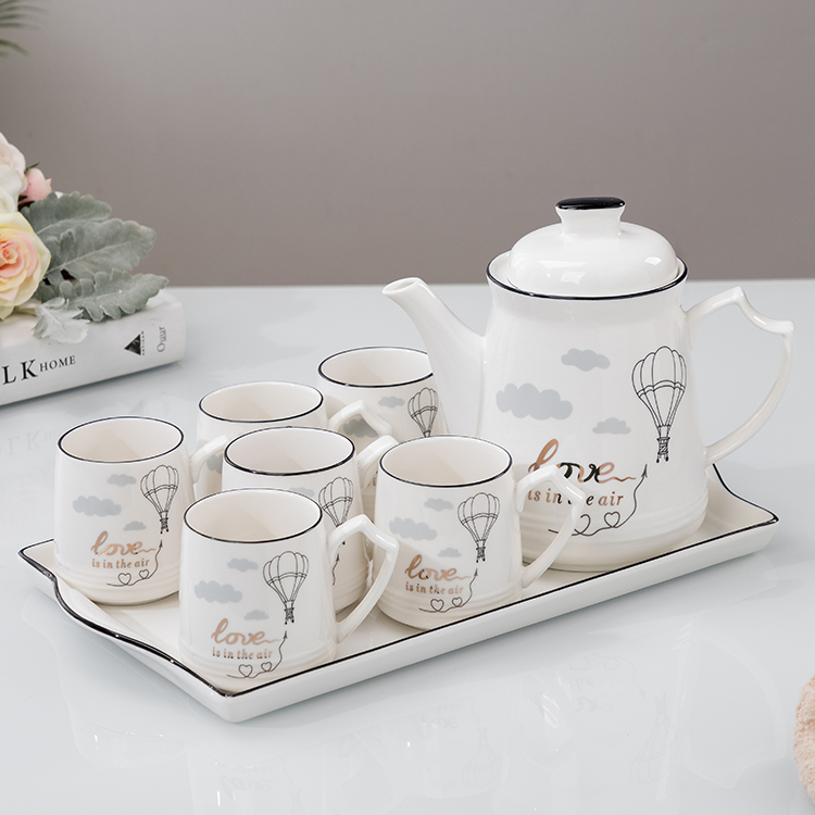 Ceramic sketching high-end living-room minimalist European style suit Water water glass Cold Kettle Heatproof Water Cup Kettle Plus tray