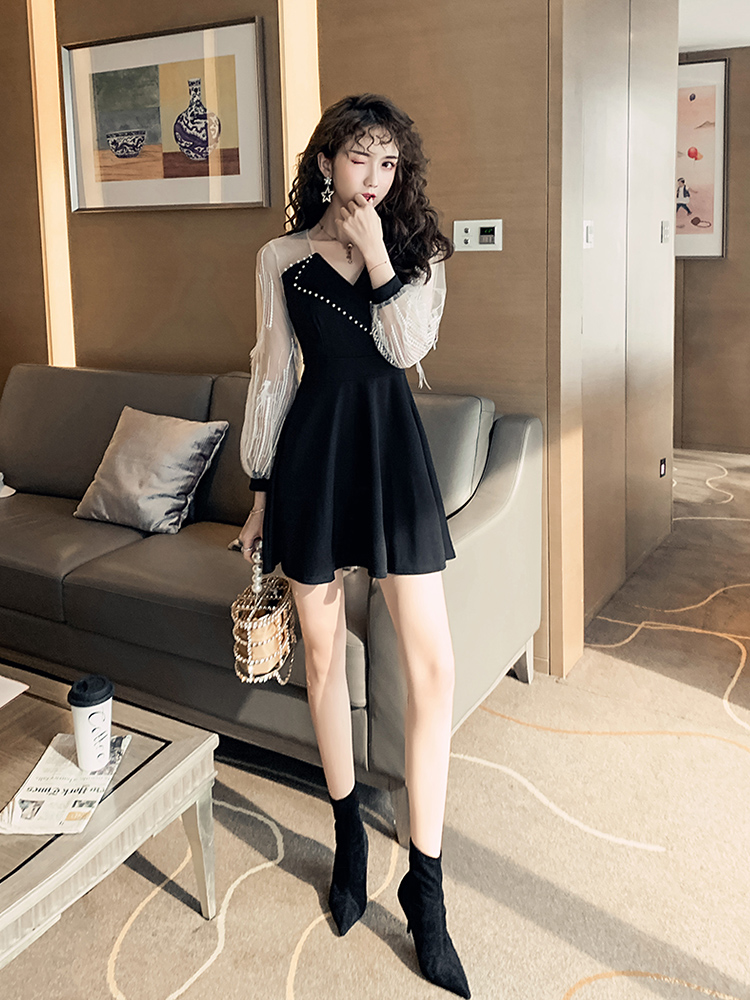 VK旗艦店 韓國風刺繡蕾絲羽毛釘珠西服領長袖洋裝