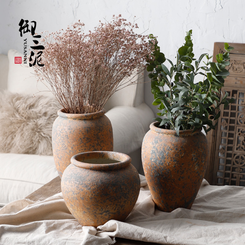 Restore ancient ways do rust bottle ceramic dry flower ceramic flower vase is placed a small sitting room pure and fresh and golden thick clay pottery