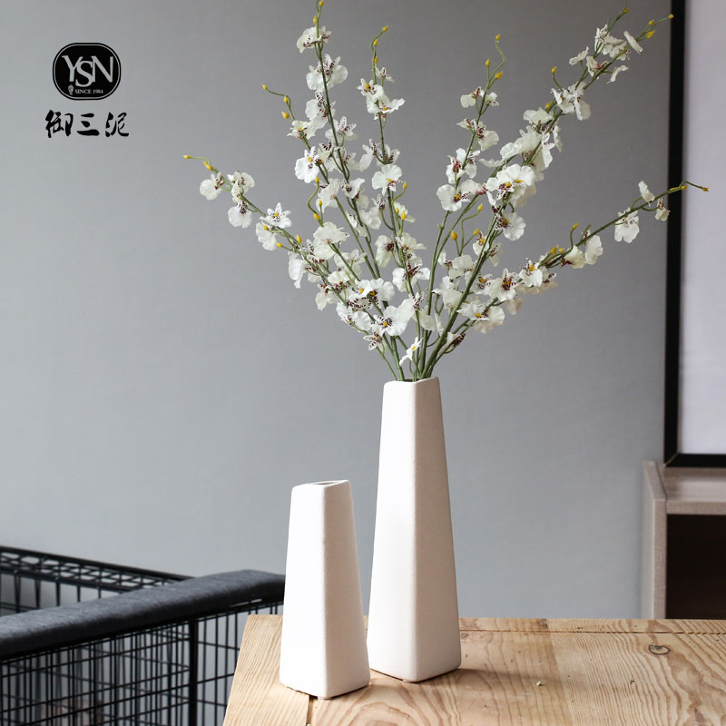 Contracted and I dried flowers all over the sky star floret bottle Nordic small and pure and fresh white flower arrangement home sitting room ceramics furnishing articles