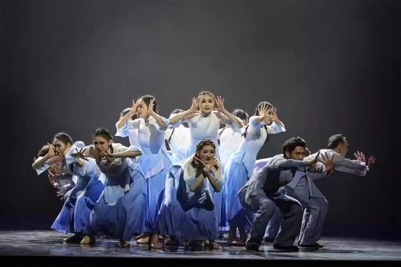 Awakening Era Performance Costumes, Republic of China Student Girl Group Dance, May 4Th Youth Ethnic Costumes, Remembering 1911 Performance Costumes