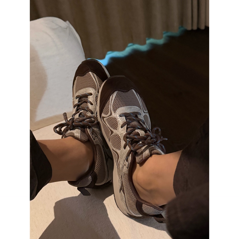 8.13/ "Inner Height Increase Makes You Not Get Tired Even When Walking a Lot" - a Great Addition for Autumn and Winter! Classic Line Design Agande Training Shoes
