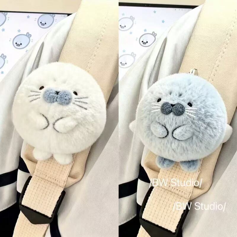 Cute Seal Plush Backpack Shoulder Strap Pendant Doll Decoration for Best Friends and Students Cute Seal Plush Backpack Shoulder Strap Pendant Doll Decoration for Best Friends and Students
