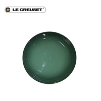 Круглое блюдо диаметром 19 см, светло-зеленого цвета леса.