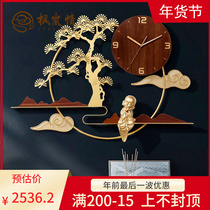 Fenglan love creative light luxury style simple Chinese style wall clock living room sofa mural house wall clock modern clock