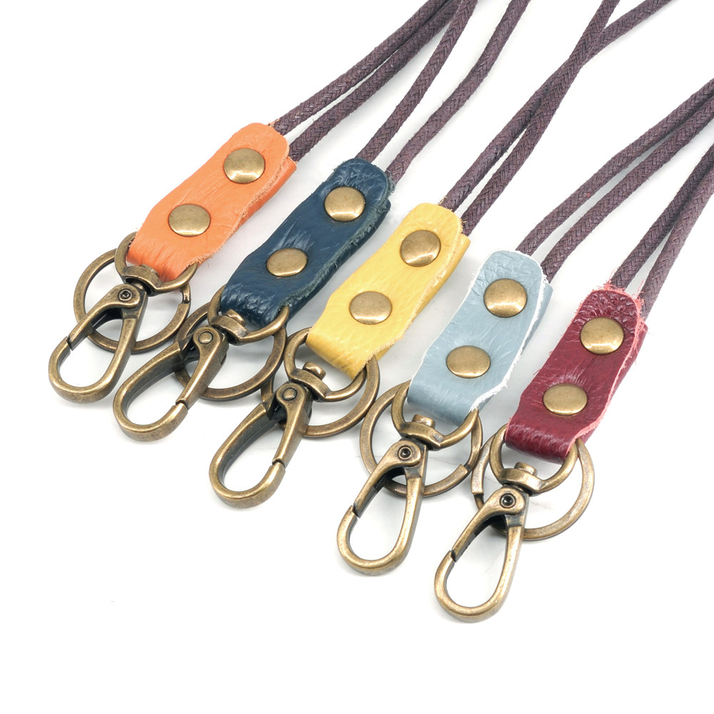 Small round elephant head layer cow leather key buckle wrist hand hooked button for car key buckle hanging neck cotton rope Home key buckle