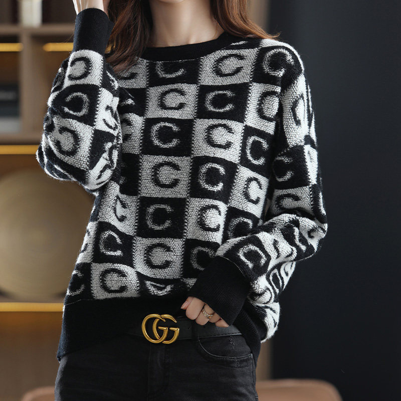 Inadvertently beautiful 2022 autumn and winter new stitching fashion all-match wool sweater loose and thin knitted sweater