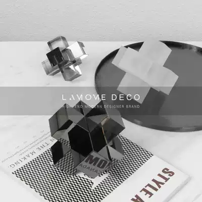 Simple modern transparent frosted electroplated crystal cross paperweight decoration three-dimensional geometric study desktop soft decoration