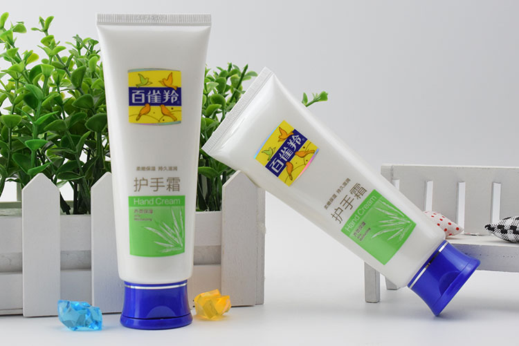 Hundred Quebes Aloe Vera Kem dưỡng ẩm tay 80g * 3 Giữ ẩm mềm kéo dài Giữ ẩm cho nam và nữ Trung Quốc Chăm sóc tay kem dưỡng da tay chân